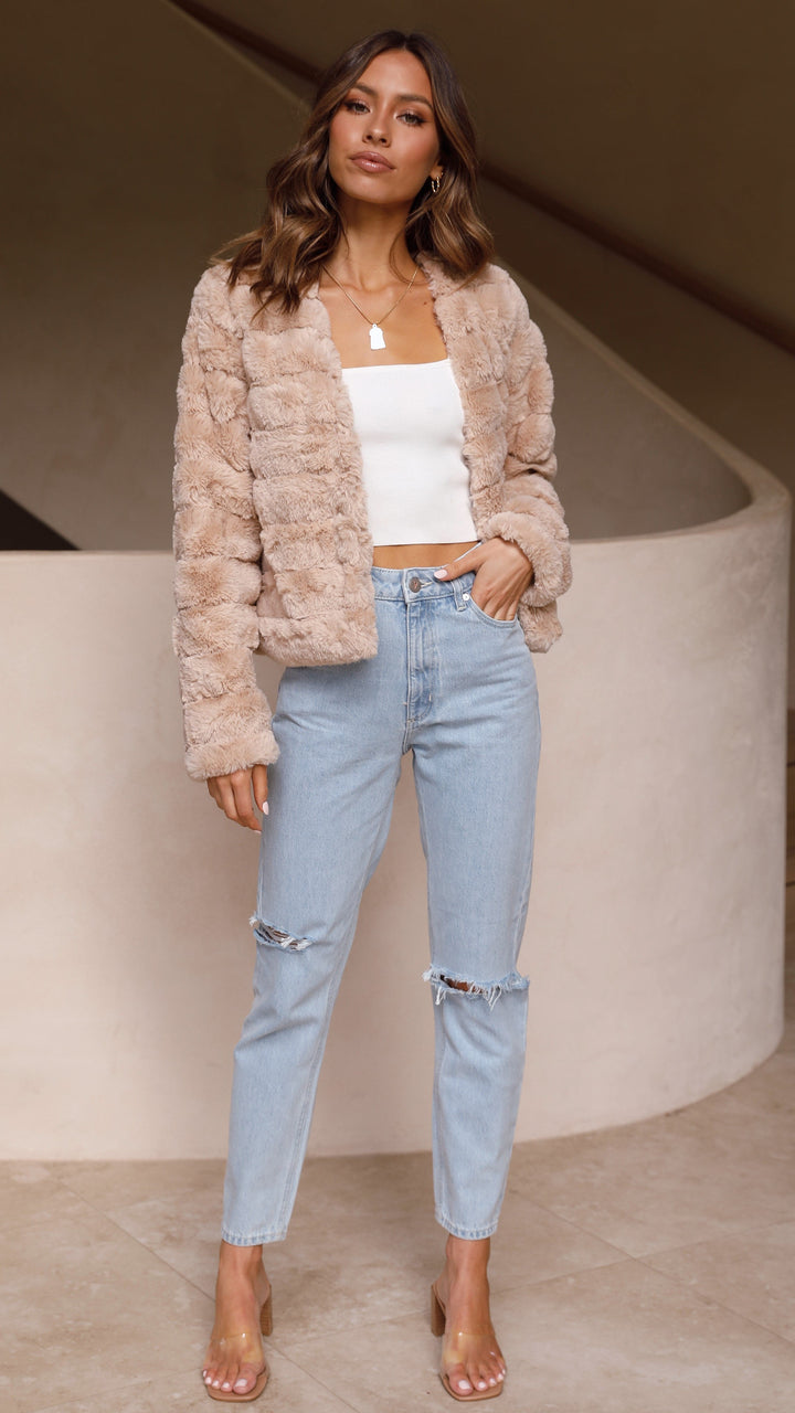 Smart women's cropped jacket, Veloura luxe style for elegant fashion.