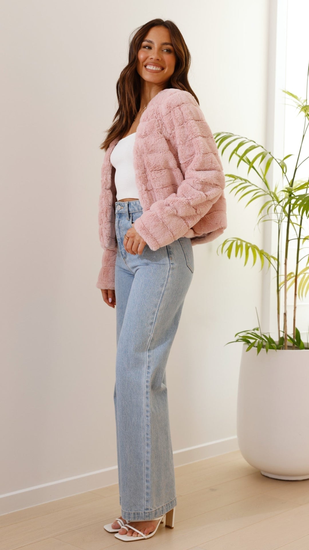 Fashion-forward Veloura cropped jacket, enhancing women's chic style.