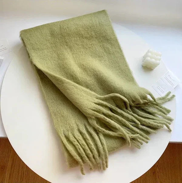 Premium quality women's plain cashmere scarf, soft, warm, and elegant for cold weather.
