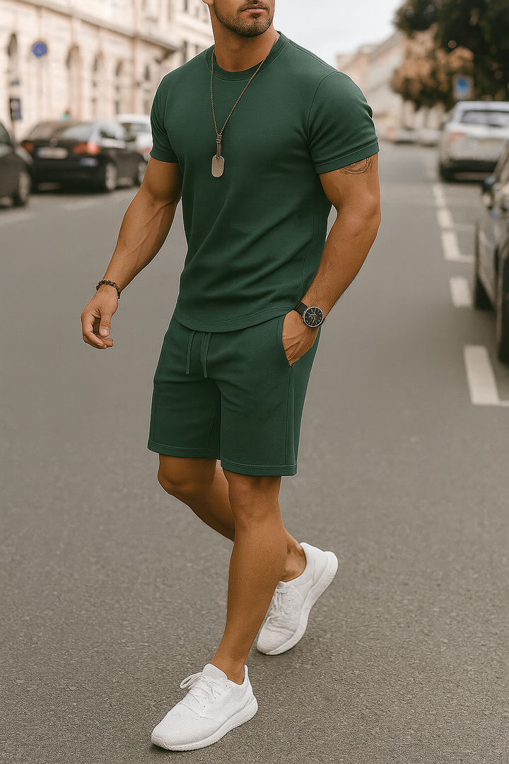 Men's casual two-piece summer outfit set with short-sleeve t-shirt and matching shorts, ideal for relaxed wear.