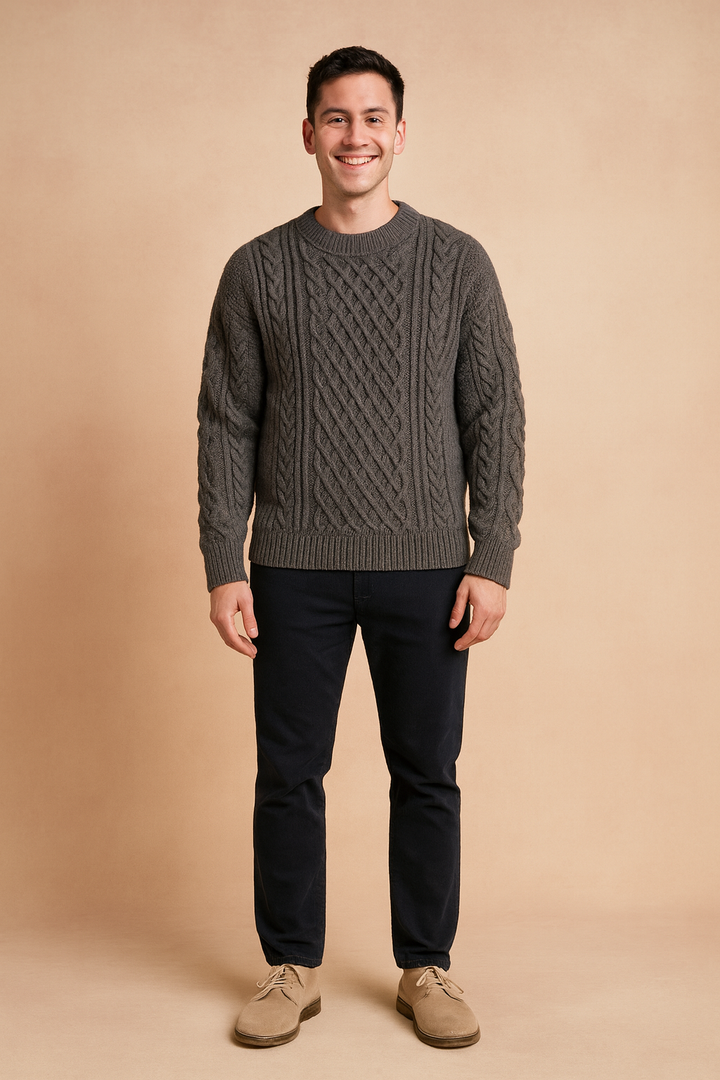 Stylish men's versatile long sleeve knitwear sweater for everyday wear, ideal for casual fashion & comfort.