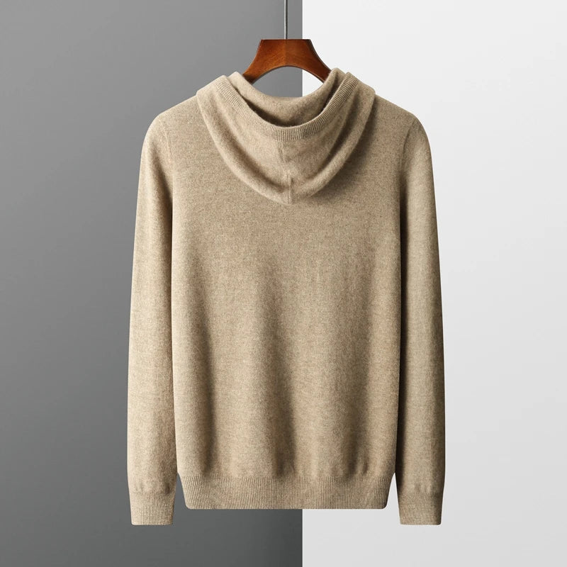 Versatile men's pullover hoodie. Long sleeve hooded top perfect for layering and casual fashion.