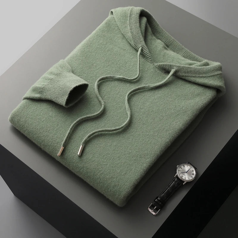 Men's simple style pullover hoodie. Soft fabric for everyday comfort and a relaxed, casual look.