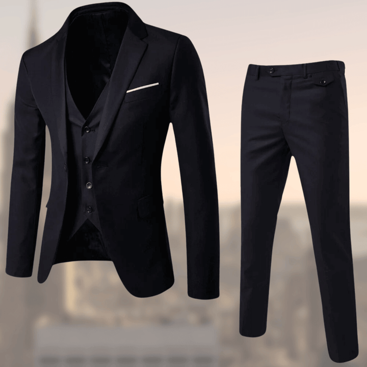 Versatile men's three-piece suit, Lucas, perfect for business meetings, weddings & formal events.