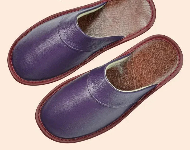 Comfortable men's leather slippers, perfect for cozy indoor wear, lightweight & stylish.