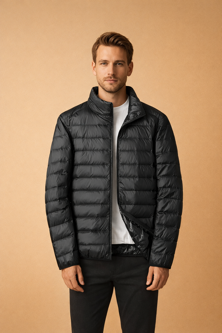 Stylish men's quilted jacket, lightweight with full zip closure, ideal for daily wear & travel.