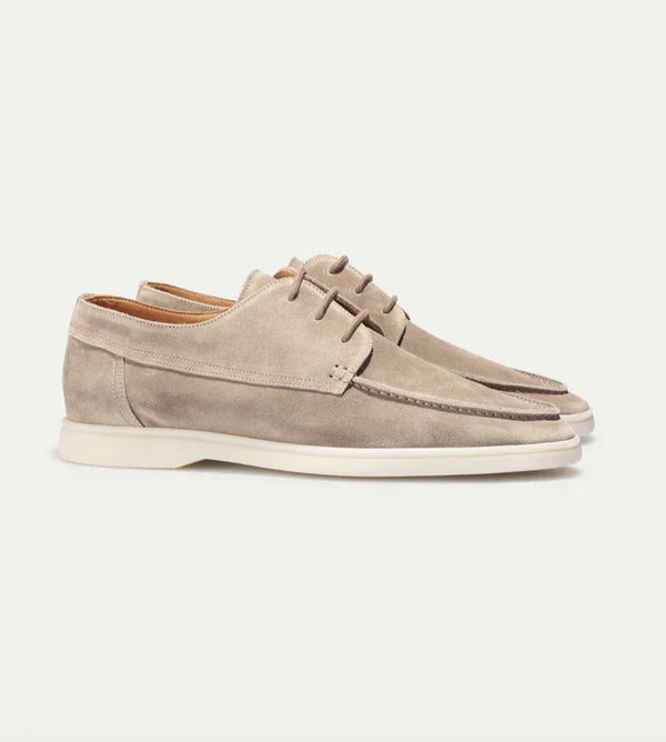 Sophisticated men's leather lace-up loafers, ideal as dress shoes for any formal event.