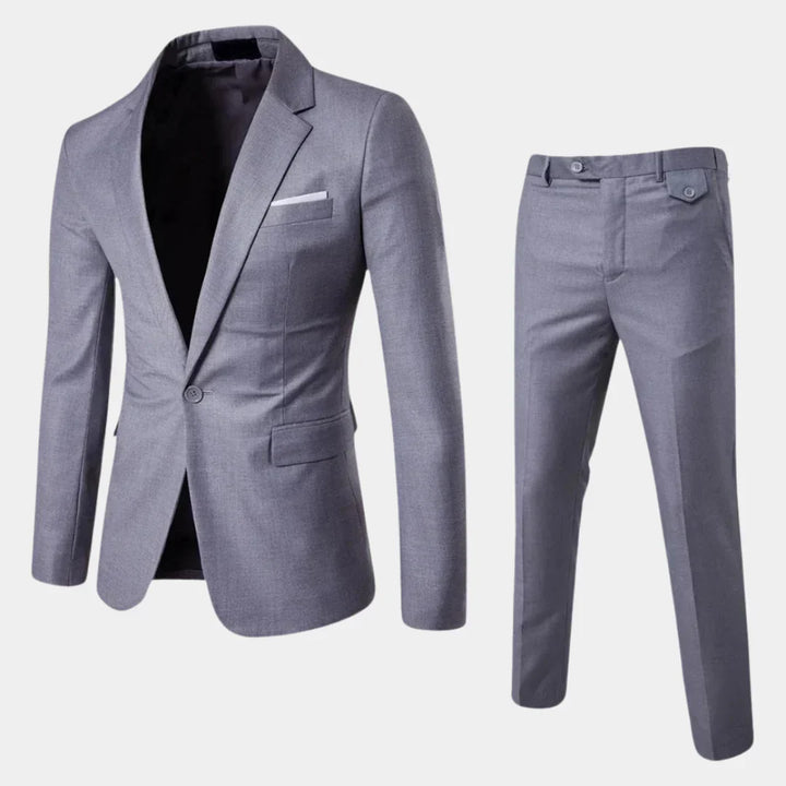 Stylish men's formal business suit, perfect for weddings, professional meetings, or evening wear. Complete 2-piece outfit.