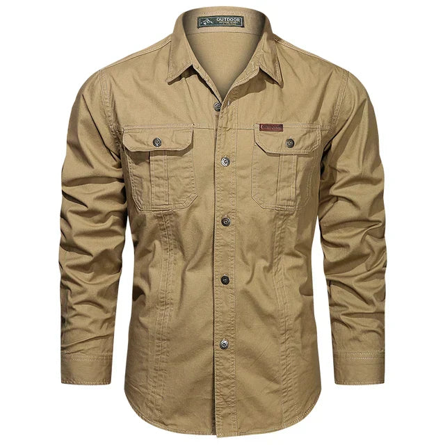 Casual men's long sleeve cargo shirt with practical utility pockets, ideal for comfortable everyday fashion & outdoor activities.
