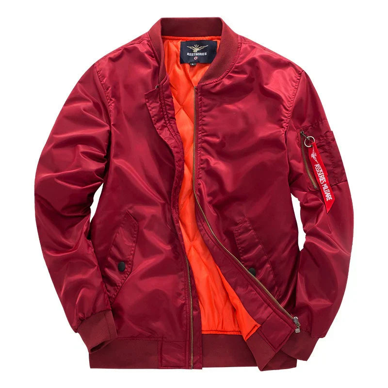 Casual men's utility jacket, hooded outerwear for all-season comfort, ideal for travel and outdoor activities.