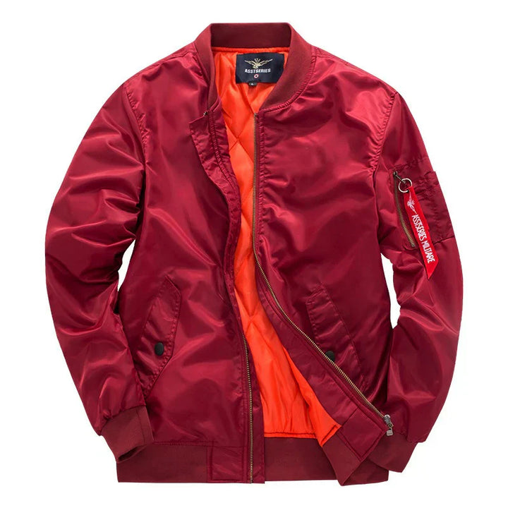 Casual men's utility jacket, hooded outerwear for all-season comfort, ideal for travel and outdoor activities.