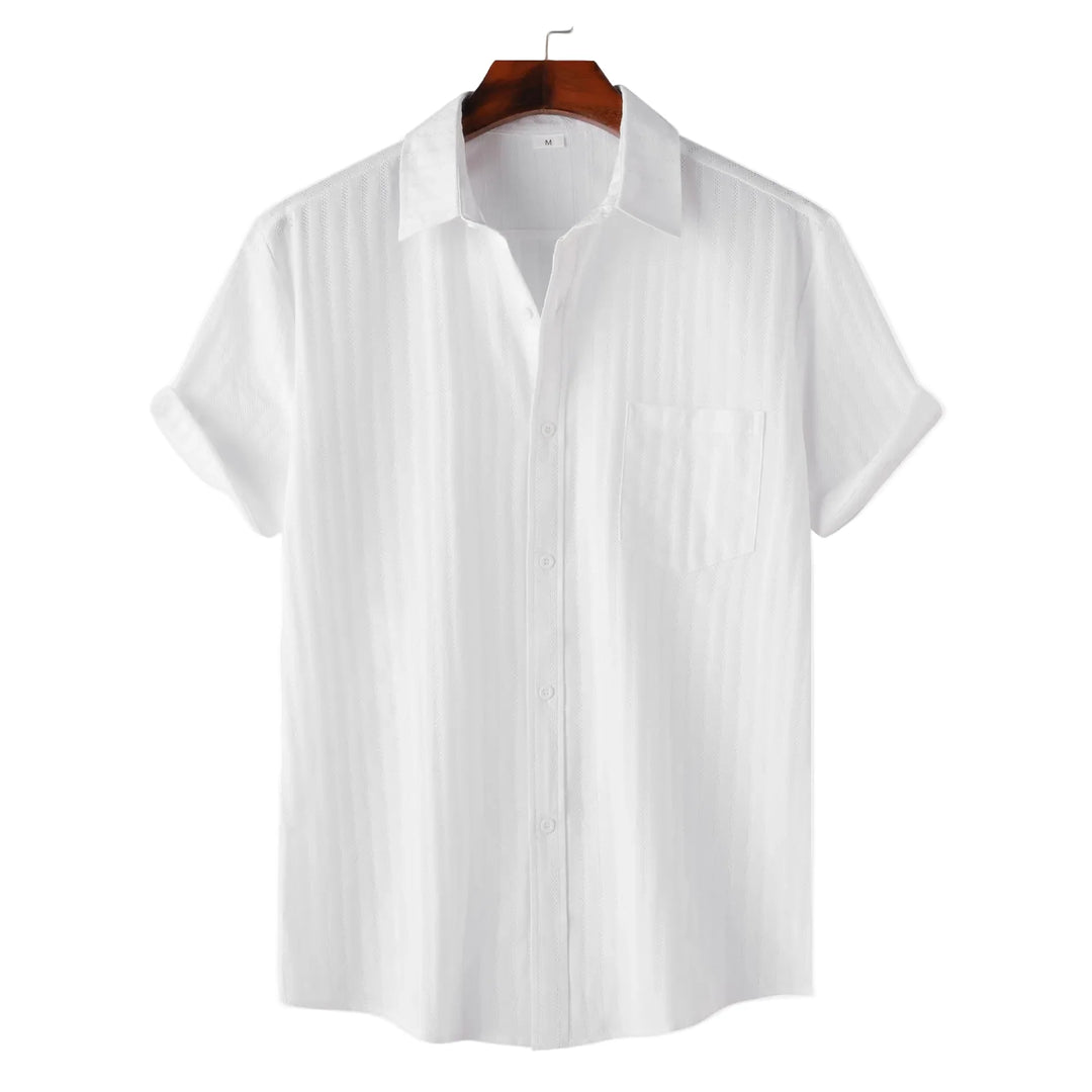 Black men's casual short sleeve button-down shirt. Versatile for everyday style.