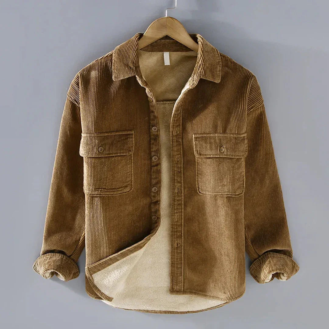 Versatile men's vintage casual button-up shirt with relaxed fit, great for fall & winter layering.
