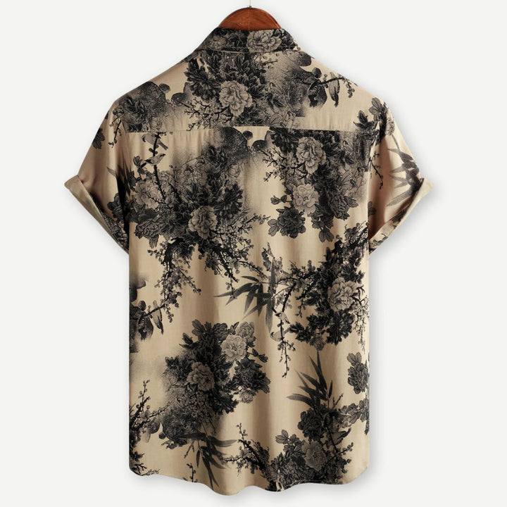 Men's AirLight Vintage Blossom short sleeve shirt with floral pattern, lightweight fabric; front view.