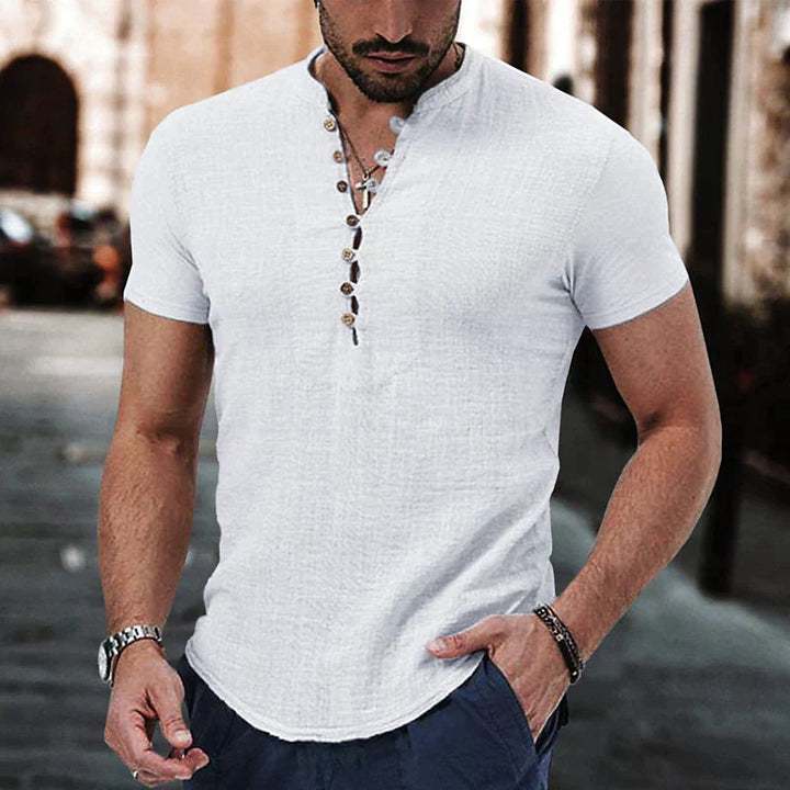 "Men's breathable linen Henley shirt, short sleeves, structured neckline, urban style, tailored fit, casual elegance."