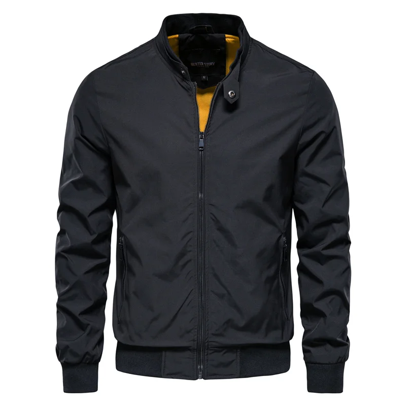 Men's sporty lightweight bomber jacket in breathable fabric, modern athletic fit, perfect for casual, spring, and summer wear