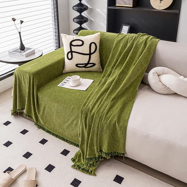 Stylish & easy-care modern throw blanket, offers furniture protection for pet-friendly home decor.