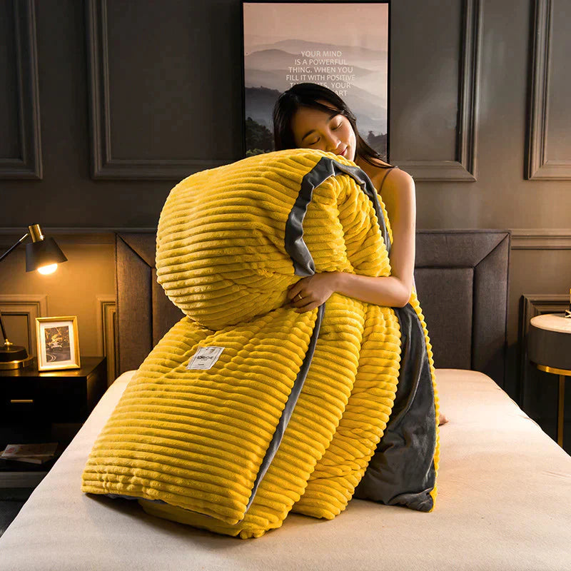 Luxurious velvety fleece duvet cover. Cozy, warm, & soft bedding for ultimate sleep comfort.