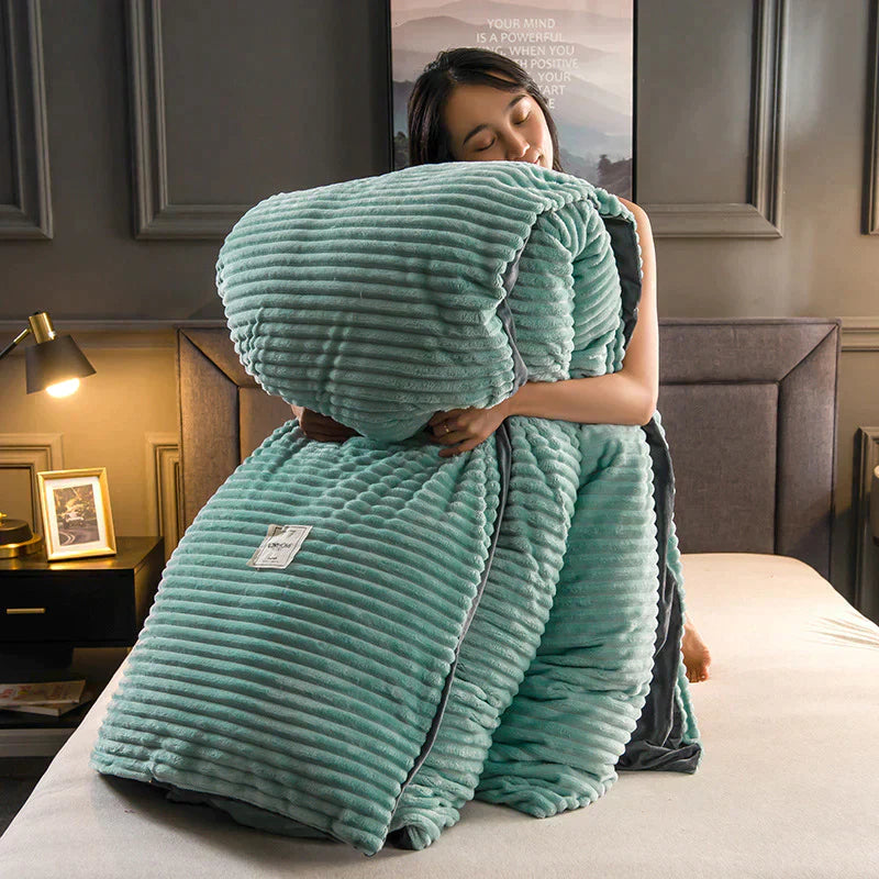 Warm winter bedding: Plush velvety fleece duvet cover. Soft, cozy, & comfortable for ultimate sleep.