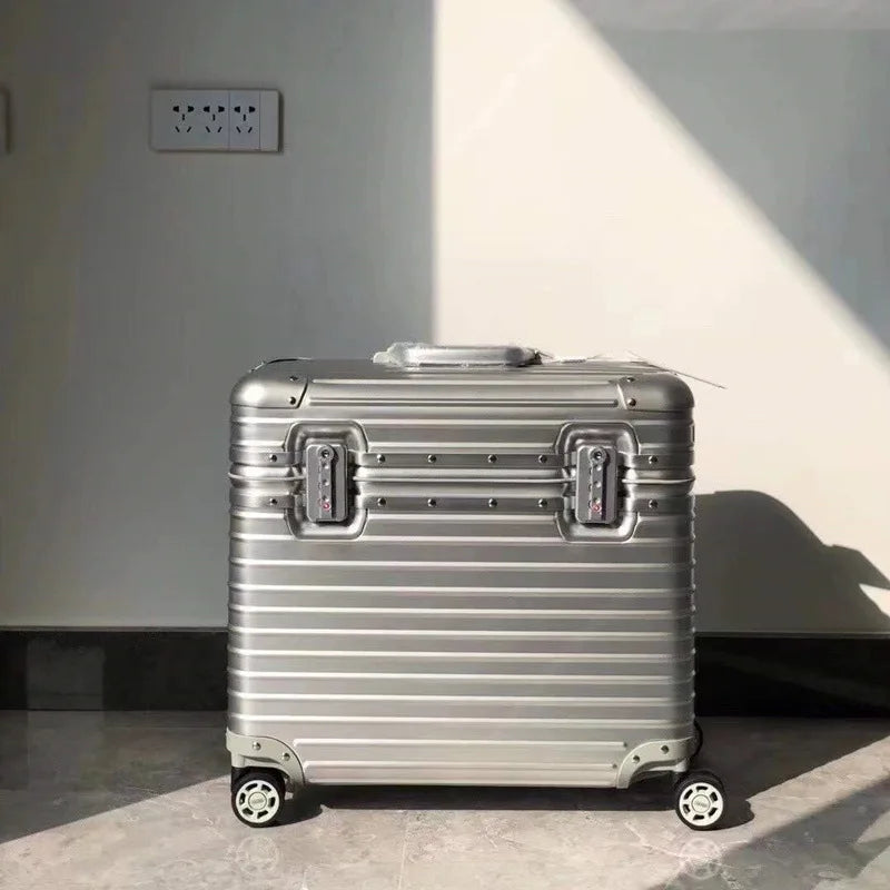 Secure unisex aluminium-magnesium hard case luggage with TSA lock, smooth spinner wheels.