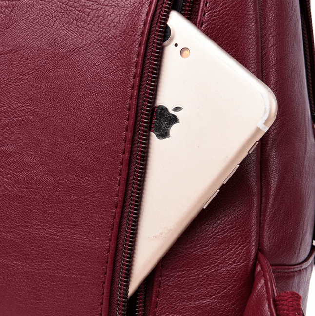Everyday chic: women's water-resistant leather backpack, stylish and functional.