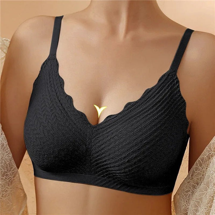Soft, comfortable non-padded wireless bra for women, ideal for everyday wear and natural shaping.