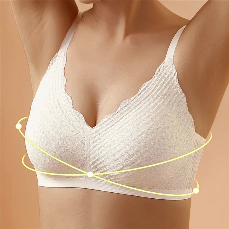 Everyday non-padded bra for women, offering natural shaping and soft comfort without wires. Casual undergarment.