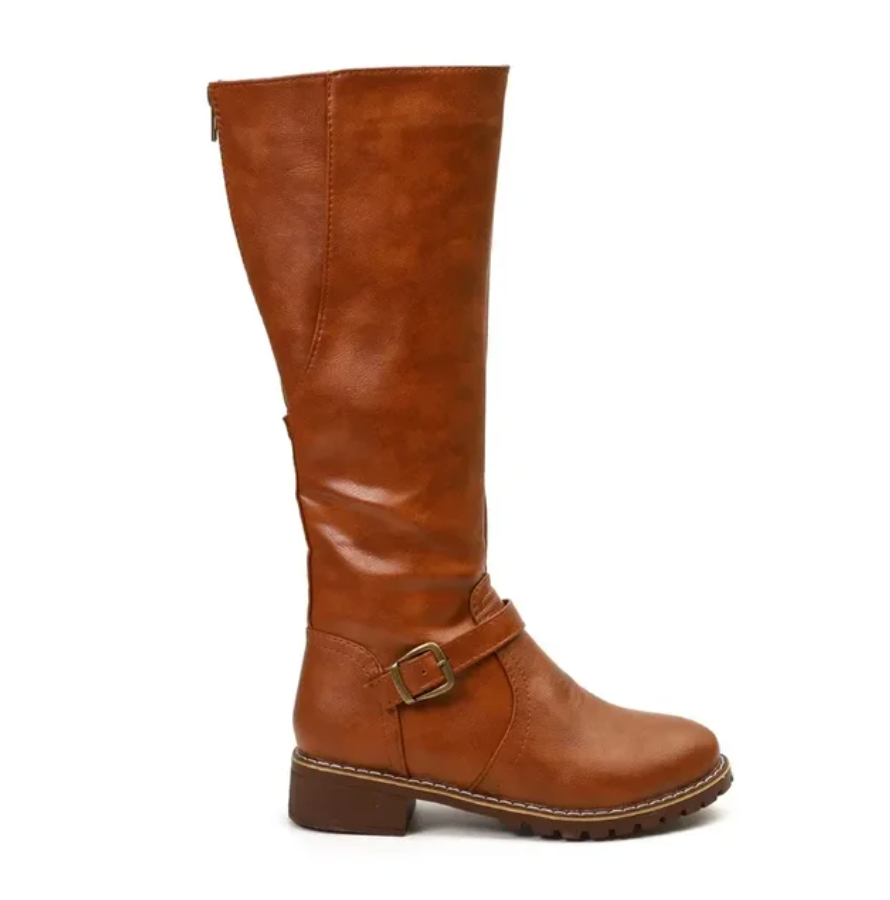 Trendy Emma women's ankle boots, perfect for autumn & winter fashion. Comfortable, durable, and stylish everyday footwear.