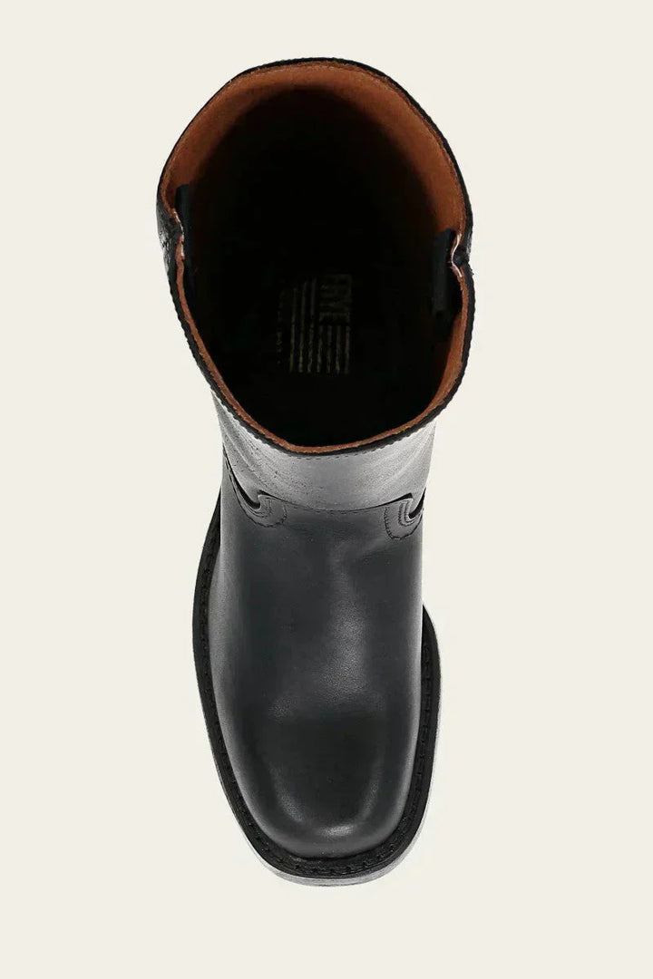 Winter-ready women's ankle boots, offering warmth, style, and all-day comfort.