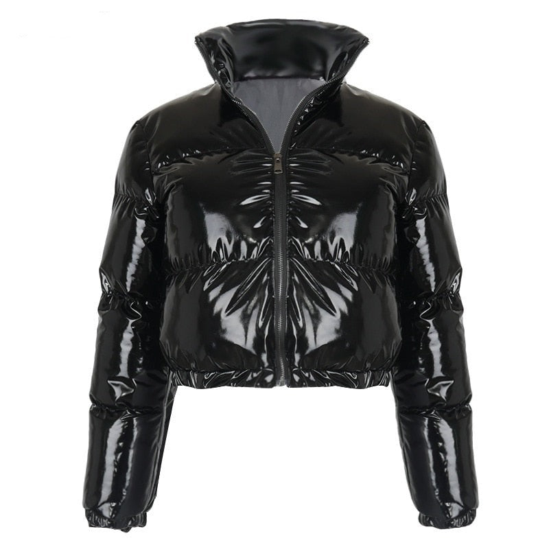 Cozy women's puffer bomber, trendy winter coat for style & warmth.