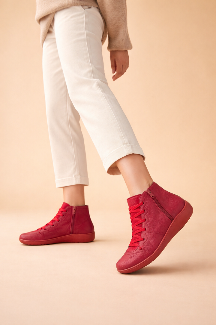 Modern women's ankle boots: trendy design meets orthopedic foot support for healthy, comfortable wear.