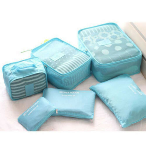Travel accessories: space-saving organizer set for stress-free trips.
