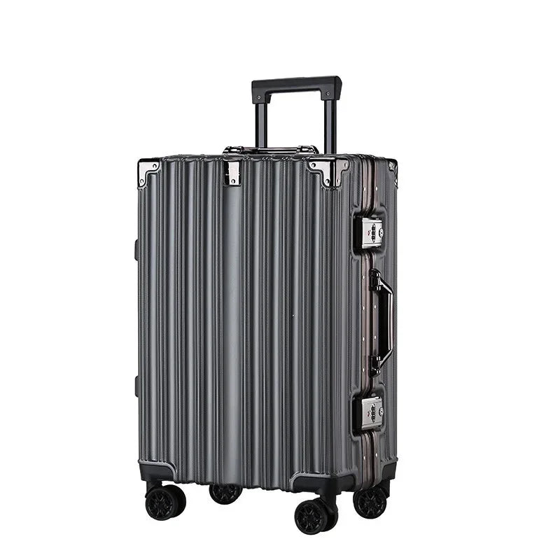 Checked luggage: spacious aluminium frame hardshell suitcase, ideal for longer vacations or family trips.