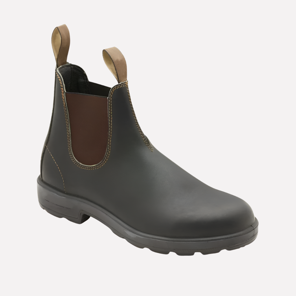 Modern black Unisex Chelsea Boots, perfect for effortless style. Comfortable slip-on ankle boots for versatile everyday fashion.