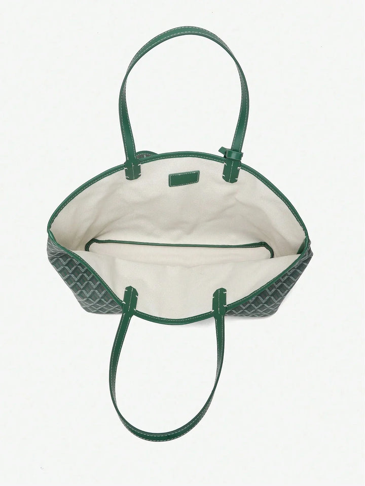 Stylish minimalist shoulder bag, unisex, practical & lightweight for everyday essentials.