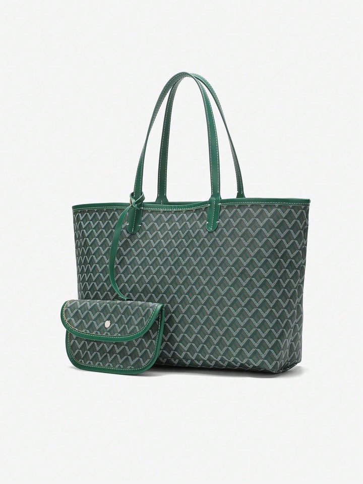 Simple lightweight tote bag, minimalist design, ideal for daily student or commuter carry.