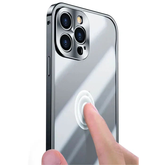 Showcasing SteelGuard MagSafe clear case for iPhone 15. Unisex, protective, and durable.