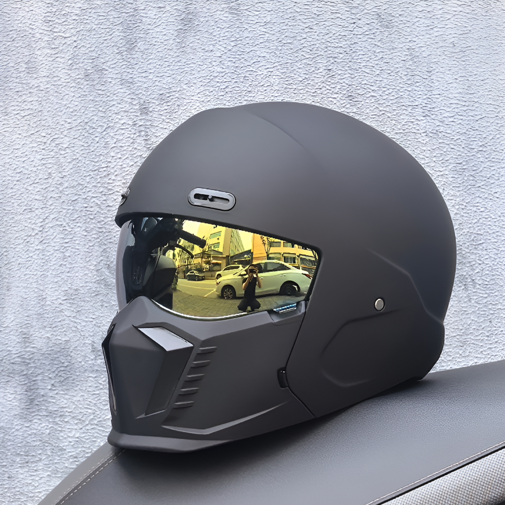 Unisex retro open-face motorcycle helmet, DOT & ECE certified for vintage cruiser riders.