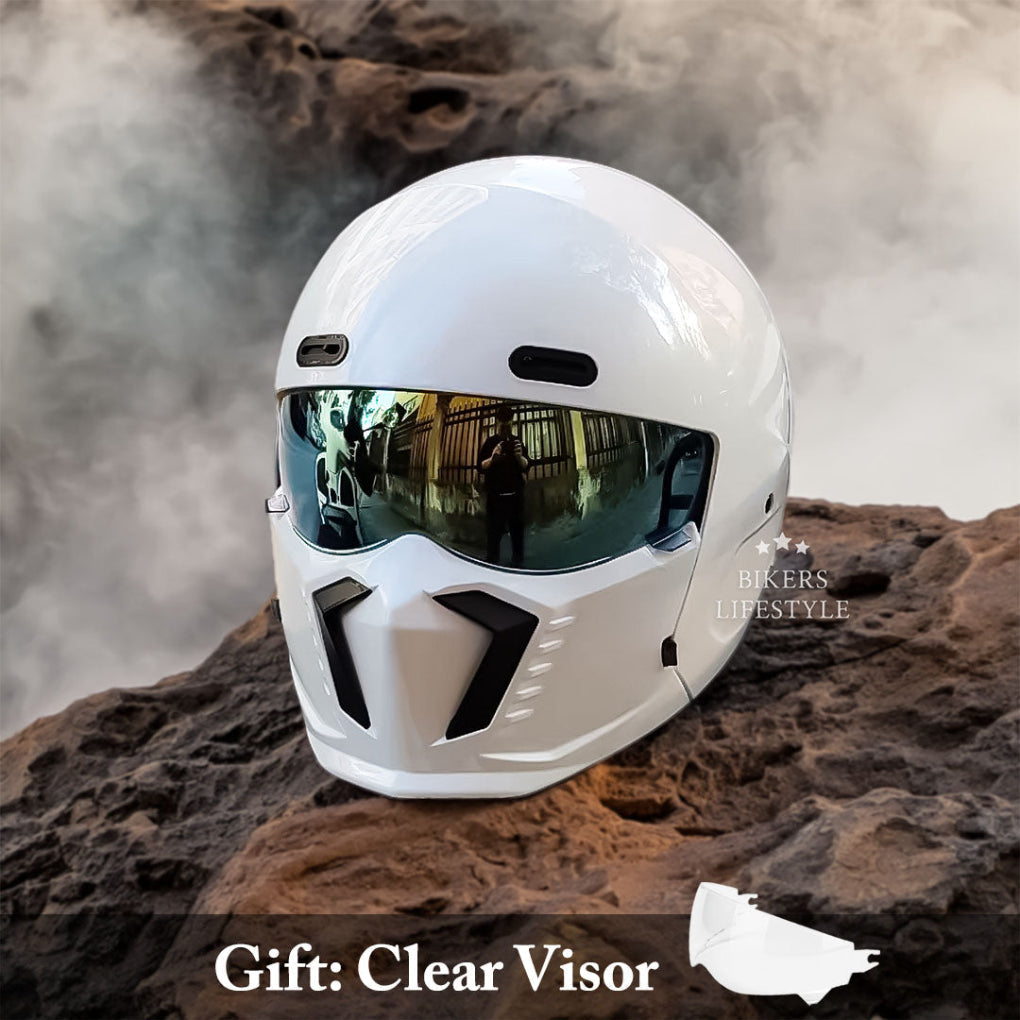Retro motorcycle helmet, unisex design, DOT & ECE approved for secure and comfortable rider gear.