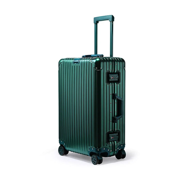 Tirana aluminium-magnesium hard shell suitcase for unisex travelers. Durable, with multi-directional spinner wheels.