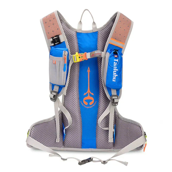 Stay hydrated with this ultra-light, waterproof sports pack, perfect for any adventure.