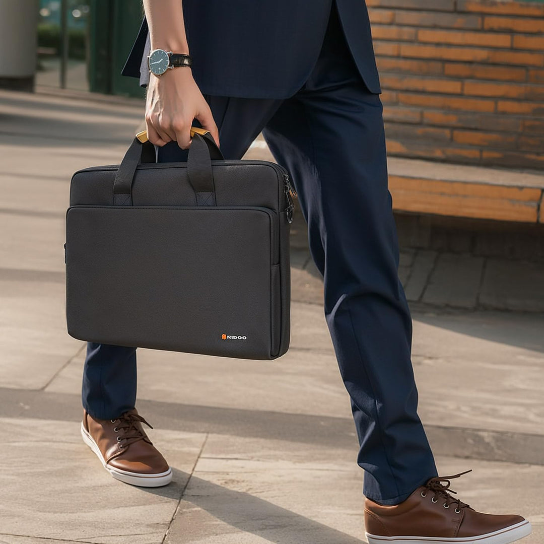 Essential tech protection: water-resistant laptop shoulder bag with 360° padding.