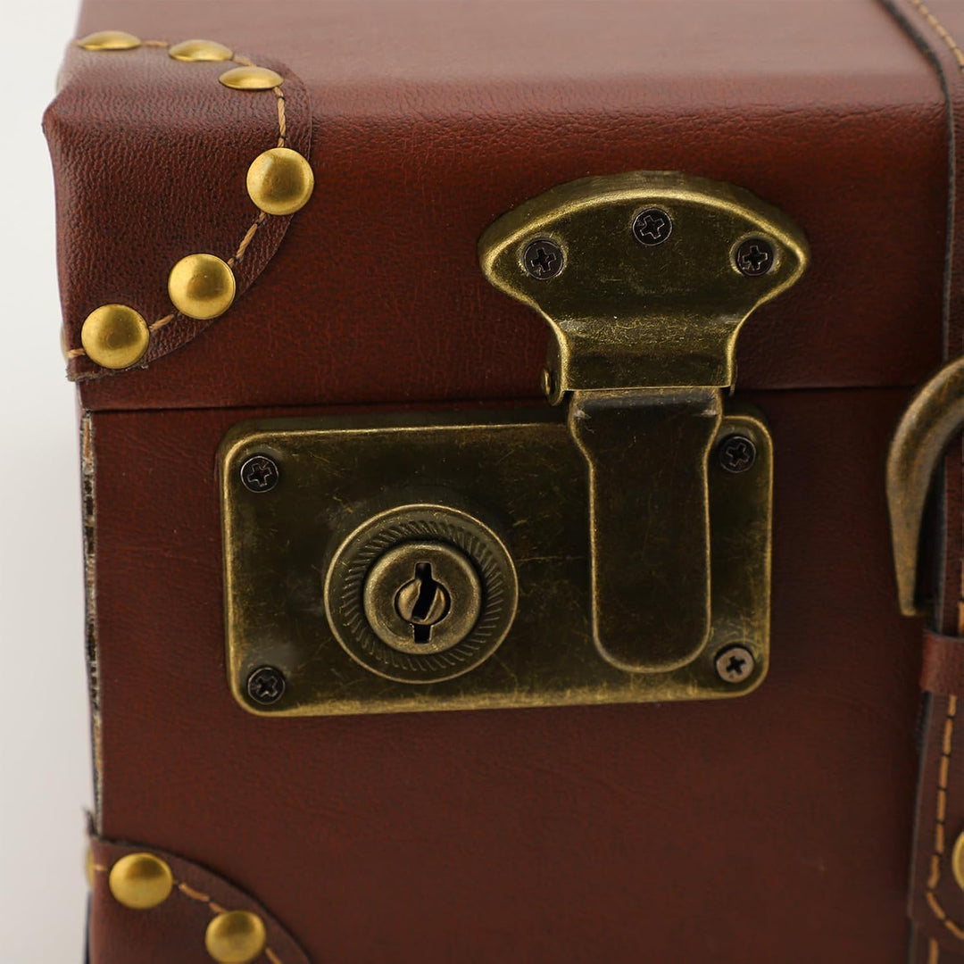 Elegant unisex vintage leather carry-on overnight case in heritage brown. Small suitcase with classic alloy lock.