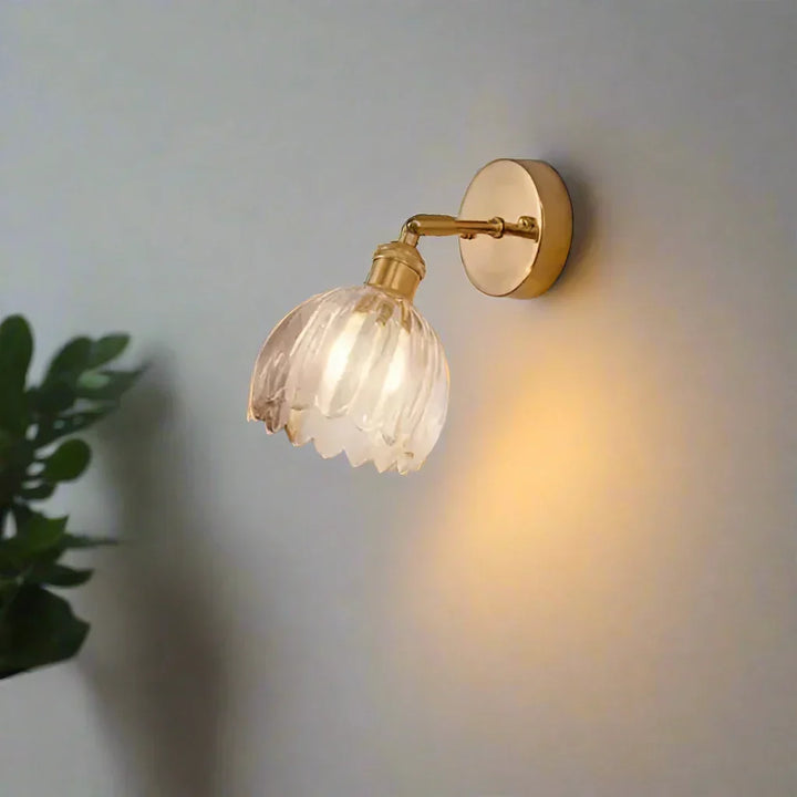 "Vintage floral tulip glass wall lamp, tulip-shaped shade, multi-color options, elegant retro design, adds warm soft light."