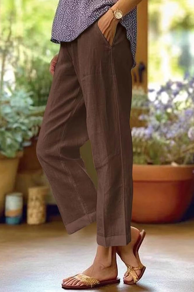 Stylish women's wide-leg summer pants, perfect for warm weather, offering a flowy feel and casual elegance.