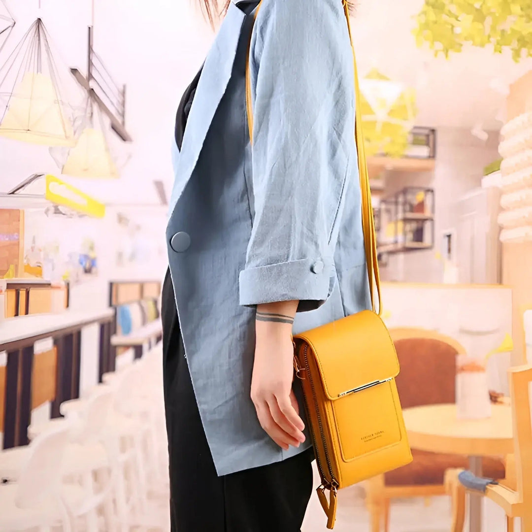 Durable women's anti-theft travel bag, ideal for secure international trips and adventures.