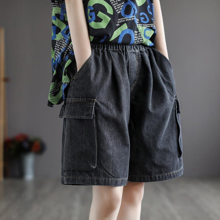 Casual women's blue denim wide leg cargo jorts, perfect for a relaxed and trendy summer style.