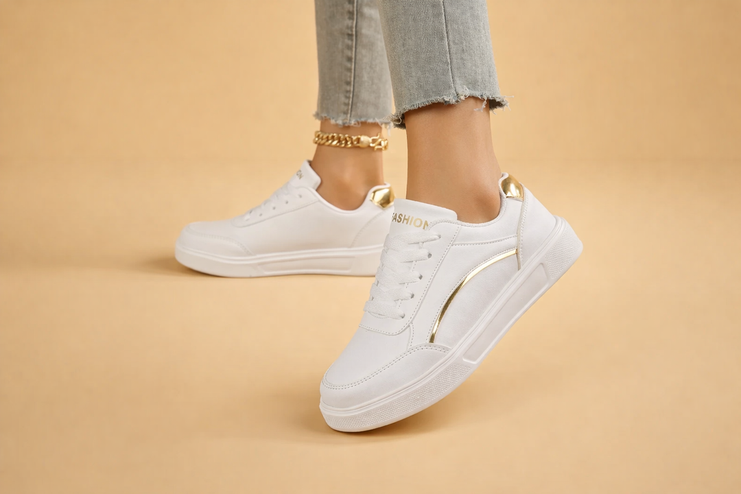 Lightweight women's platform sneakers, providing all-day comfort, chic urban style, and a secure non-slip design.