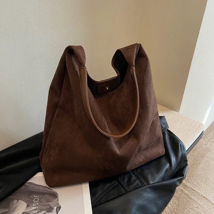 Chic women's everyday carry tote bag, great for casual outings, commuting, or as a stylish travel companion.