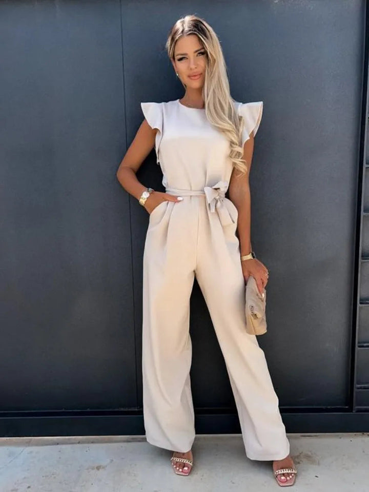 Elegant women's jumpsuit, perfect for effortless style. Chic one-piece offering comfort & versatility for any occasion.